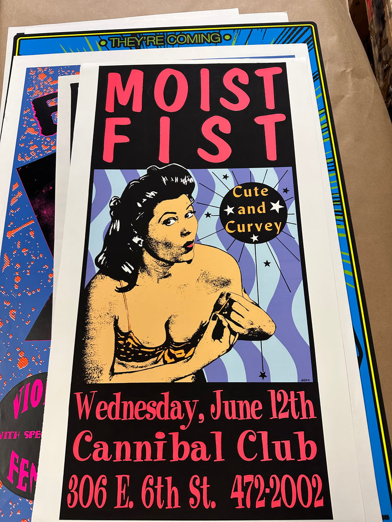 MOIST FIST KOZIK