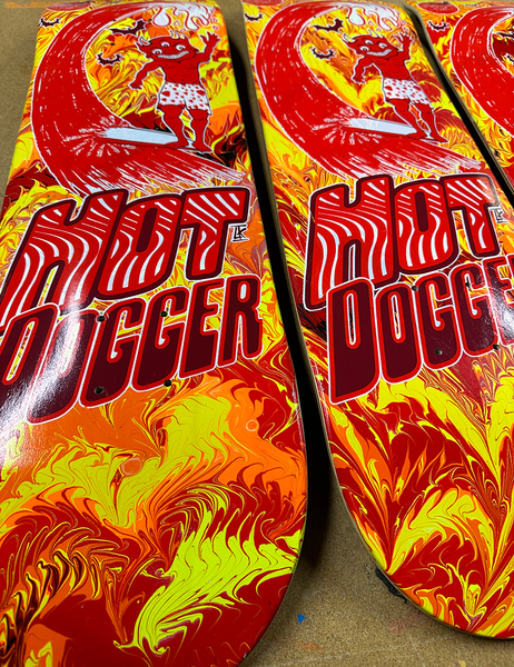 "HOT DOGGER" RED COLLABORATION